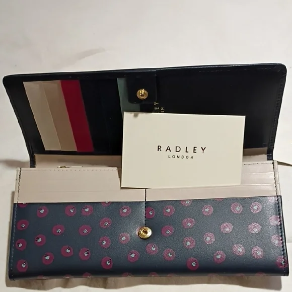 Radley London Wallet.New With Tag. Excellent Condition - Picture 9 of 10